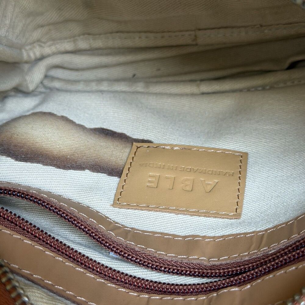 Able Valerie Leather Crossbody Bag In Pebble -Tan Cream Woven Midi Sac - Picture 15 of 16